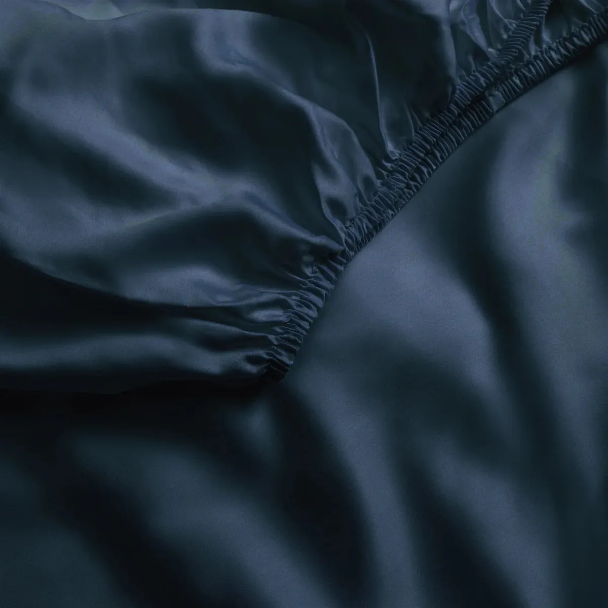 Cozy Earth Bamboo Fitted Sheet Available in Queen and King Sizes - Image 15