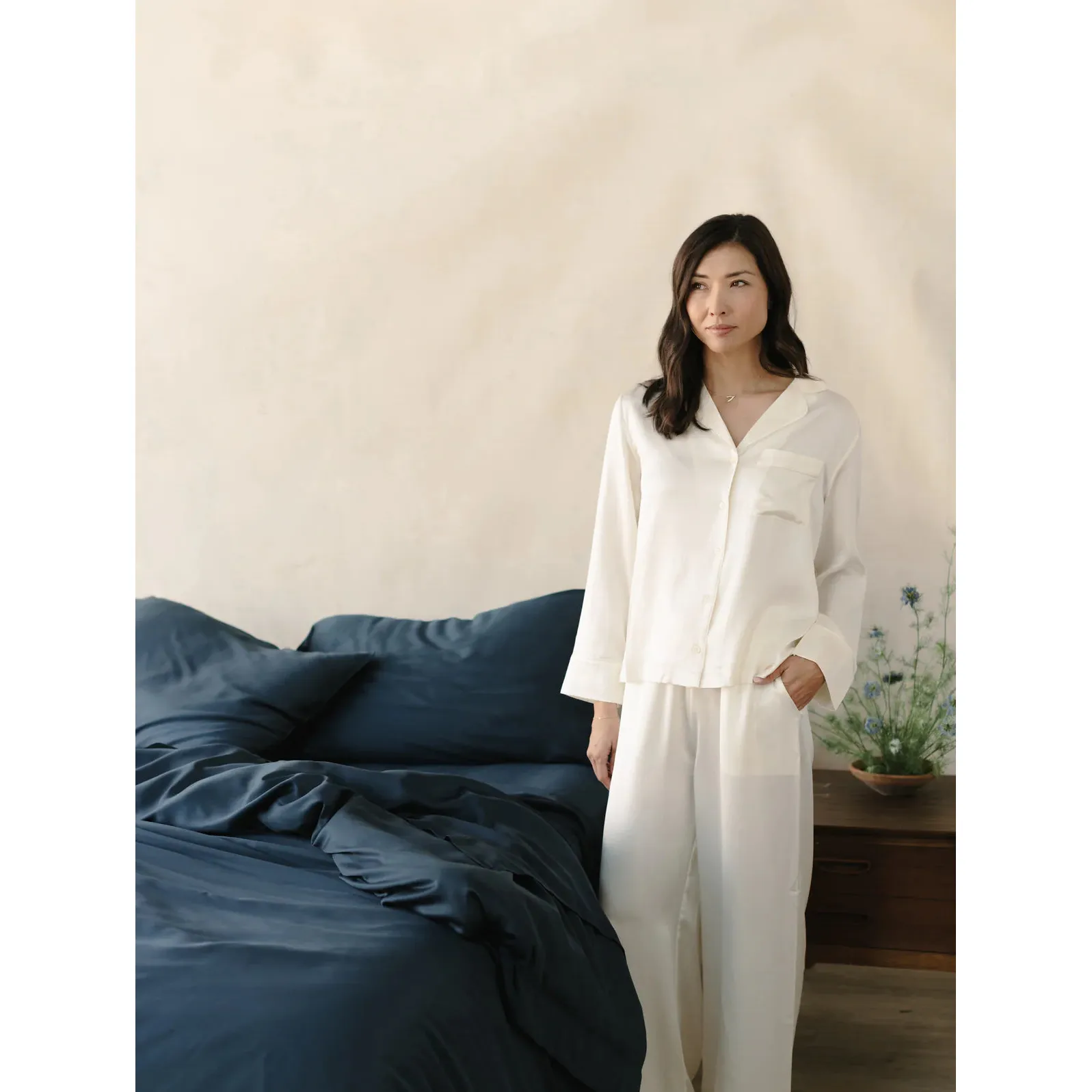 Cozy Earth Bamboo Fitted Sheet Available in Queen and King Sizes - Image 17