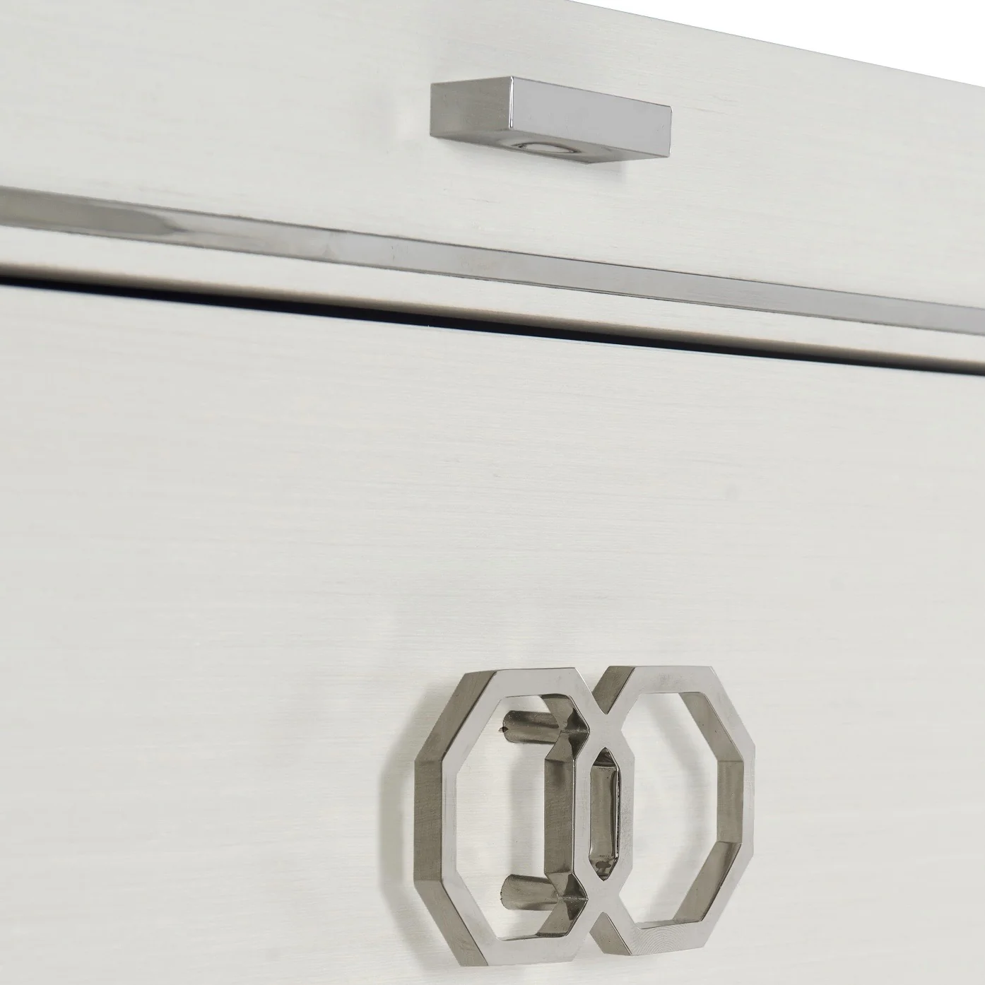 Bernhardt Silhouette Collection Six Drawer Tall Dresser ~ Onyx and Eggshell Two Tone Finish - Image 8