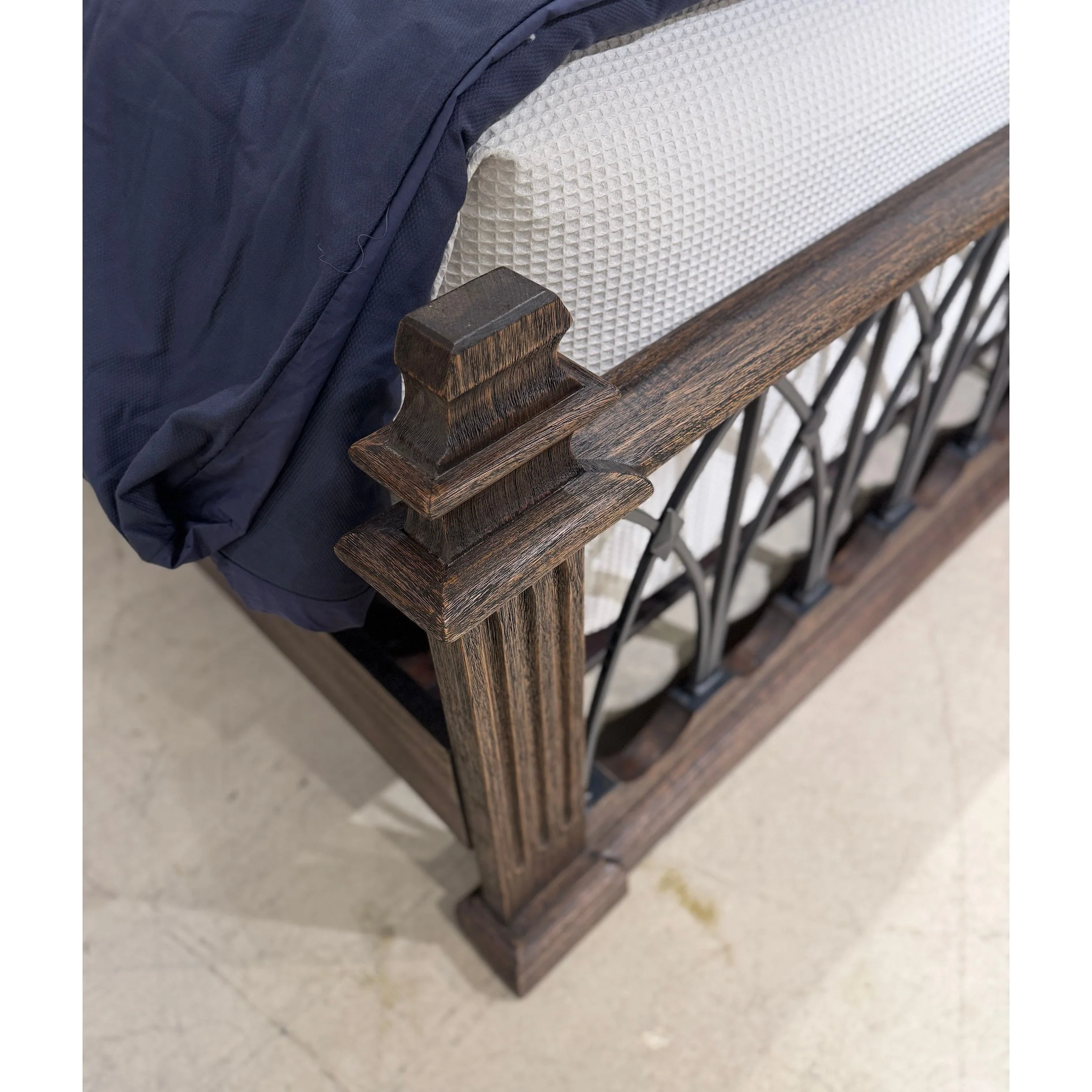 Casa Bonita Peruvian Hand-Painted Carved Wood and Hand Forged Iron Fortaleza King Size Bed - Image 7